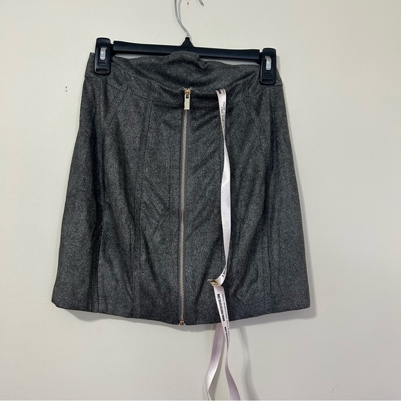 House of CB Janelle Suede Skirt in Gray sz S - Picture 3 of 4